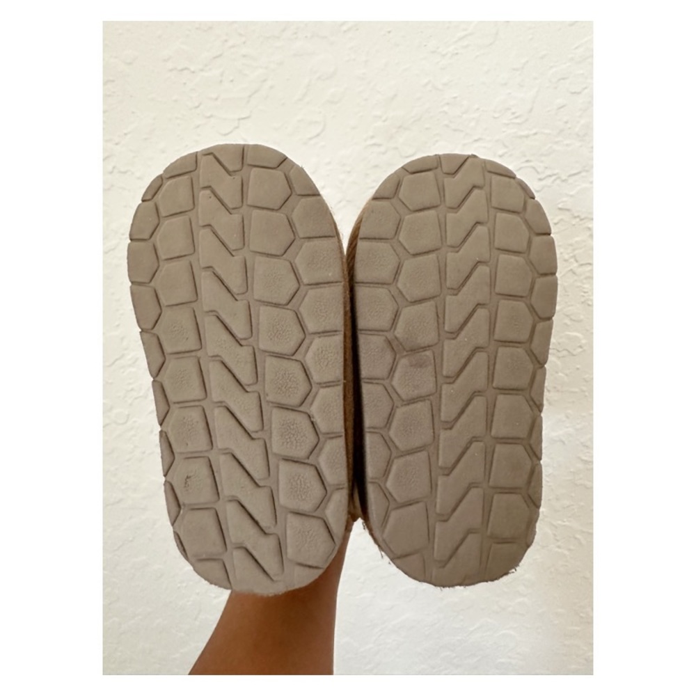 Gap Boots - Picture 3 of 5